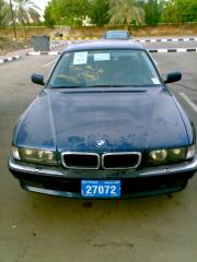 BMW 740i front