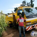Customer delivery of a Japanese used ISUZU FORWARD JUSTON supplied to Uganda through EVERYCAR.jp