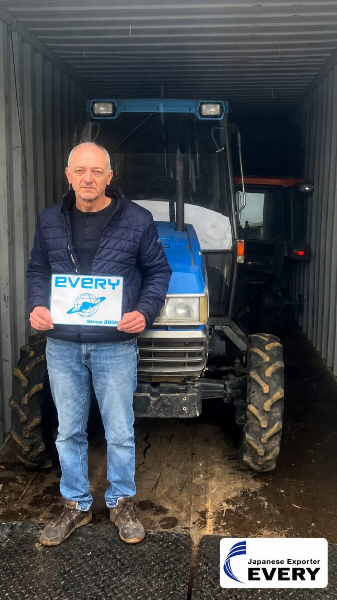 ISEKI TG43F Japanese used farm tractor exported from Japan to a customer in Romania by EVERYCAR.jp