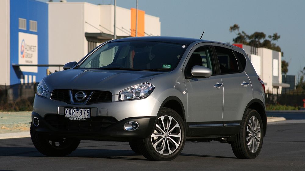 Nissan Dualis / Qashqai J10 (2007 - 2013), Name Nissan name…