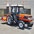 KUBOTA 