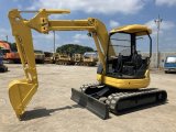 KOMATSU 