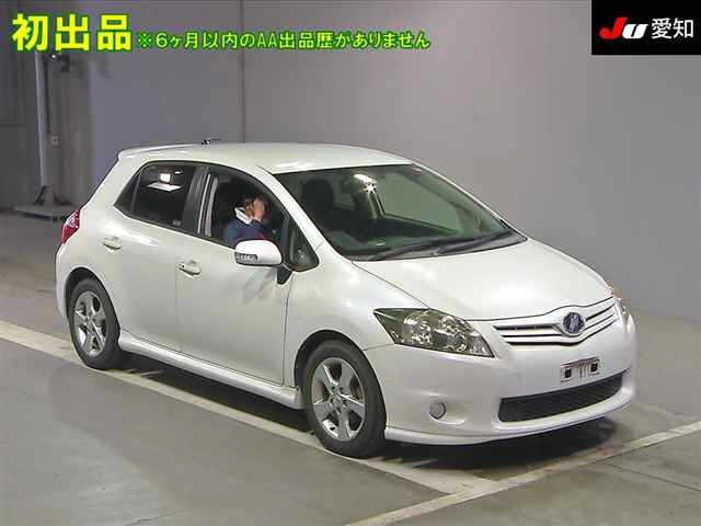 Turbocharged Toyota Auris Goes on Sale in Japan, Toyota, Global Newsroom