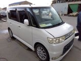 DAIHATSU TANTO VS