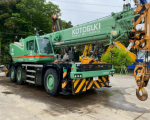 KATO ROUGH TERRAIN CRANE (RAFTER CRANE) 