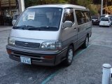 TOYOTA HIACE WAGON 