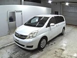 TOYOTA ISIS L