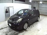 TOYOTA ISIS PLATANA